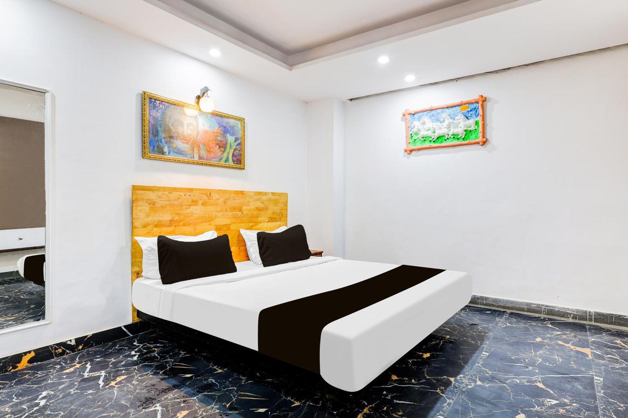 ניו דלהי Hotel O Hari Nagar Ashram מראה חיצוני תמונה