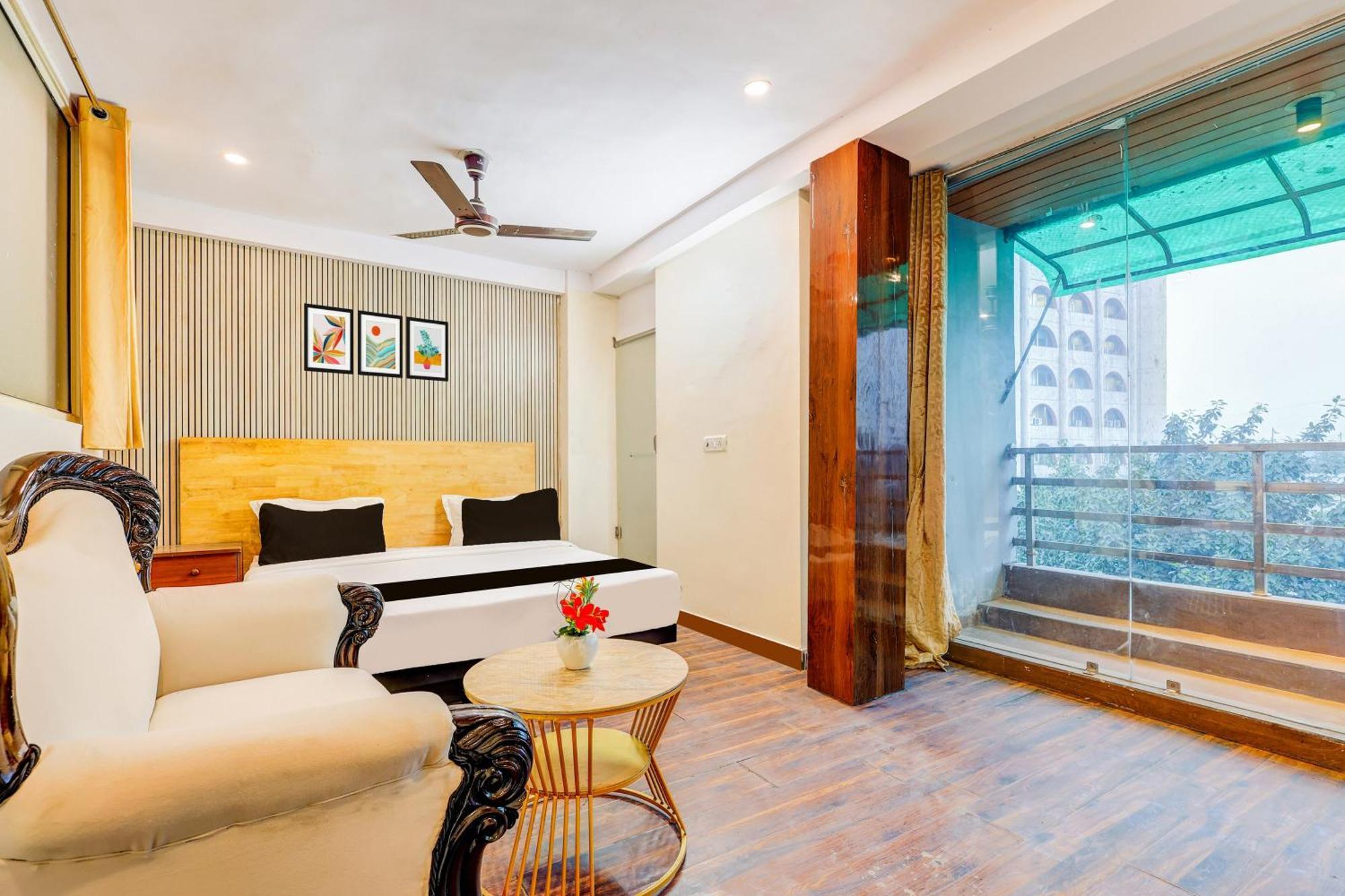 ניו דלהי Hotel O Hari Nagar Ashram מראה חיצוני תמונה
