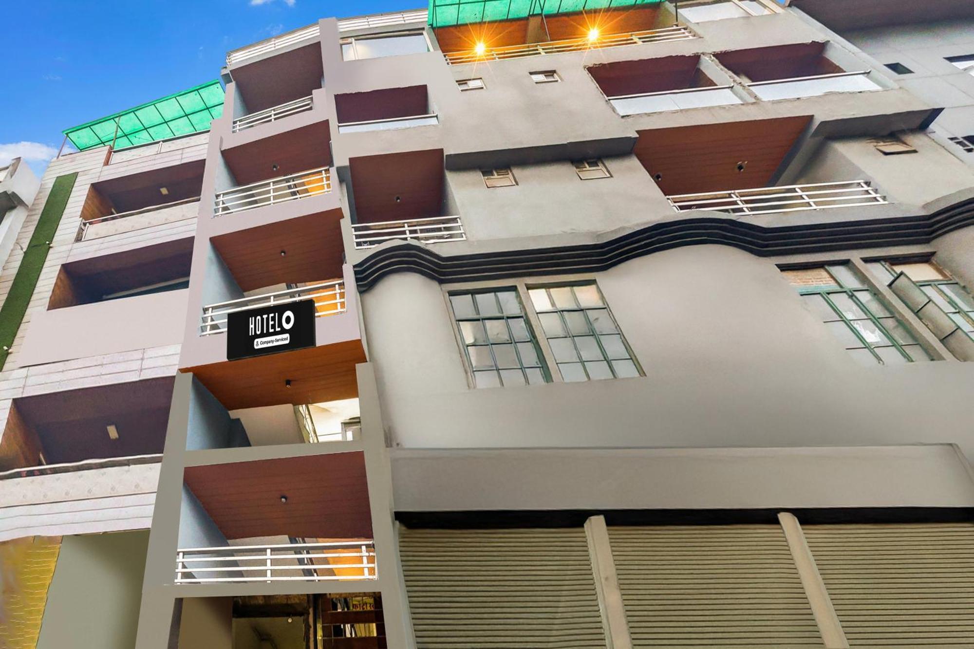 ניו דלהי Hotel O Hari Nagar Ashram מראה חיצוני תמונה