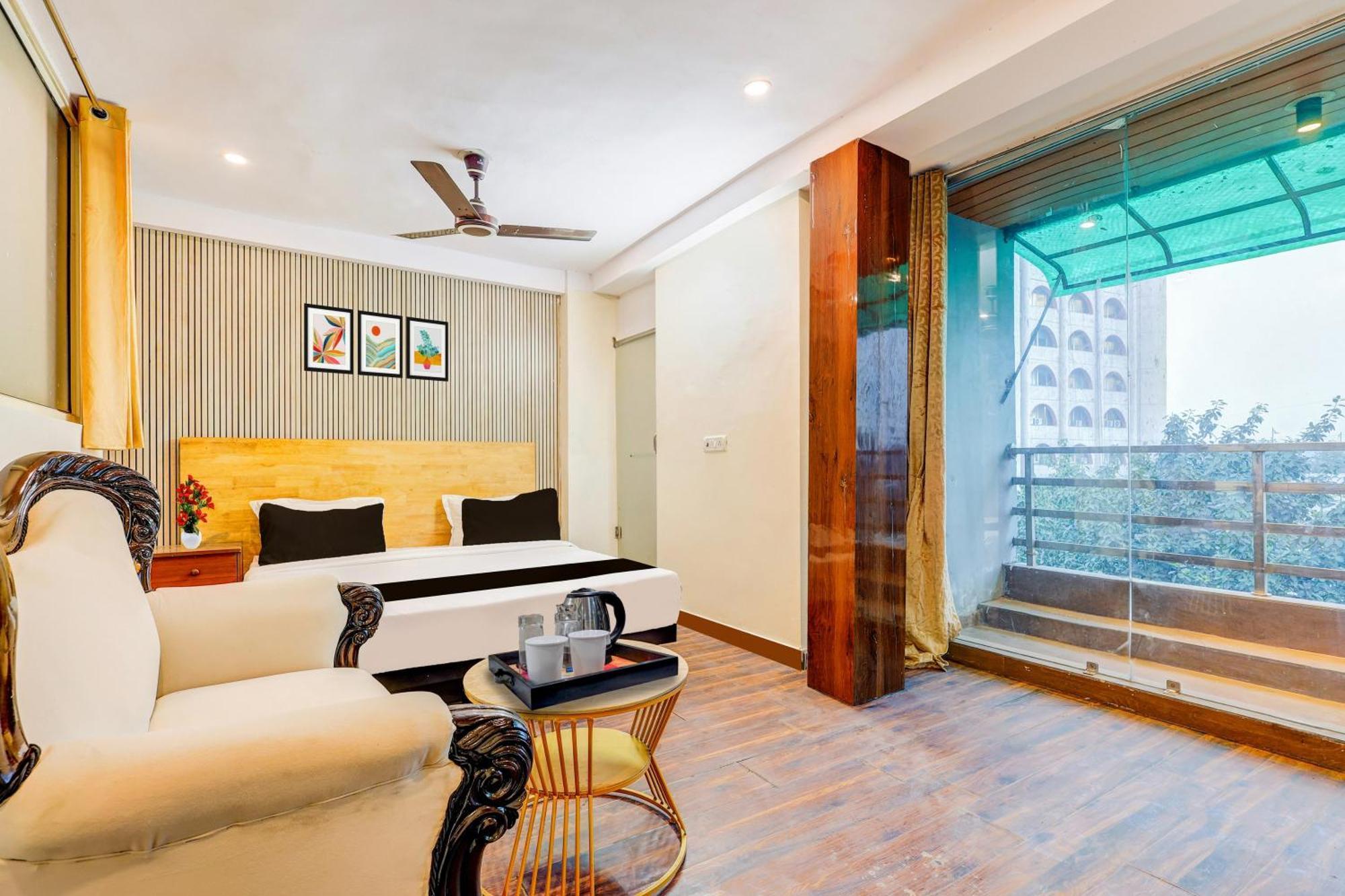 ניו דלהי Hotel O Hari Nagar Ashram מראה חיצוני תמונה